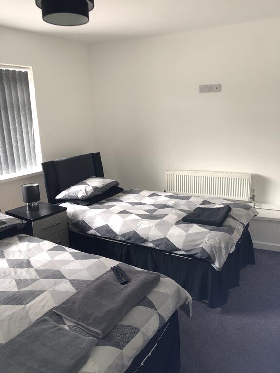 The Pickering Park Hotel room 2